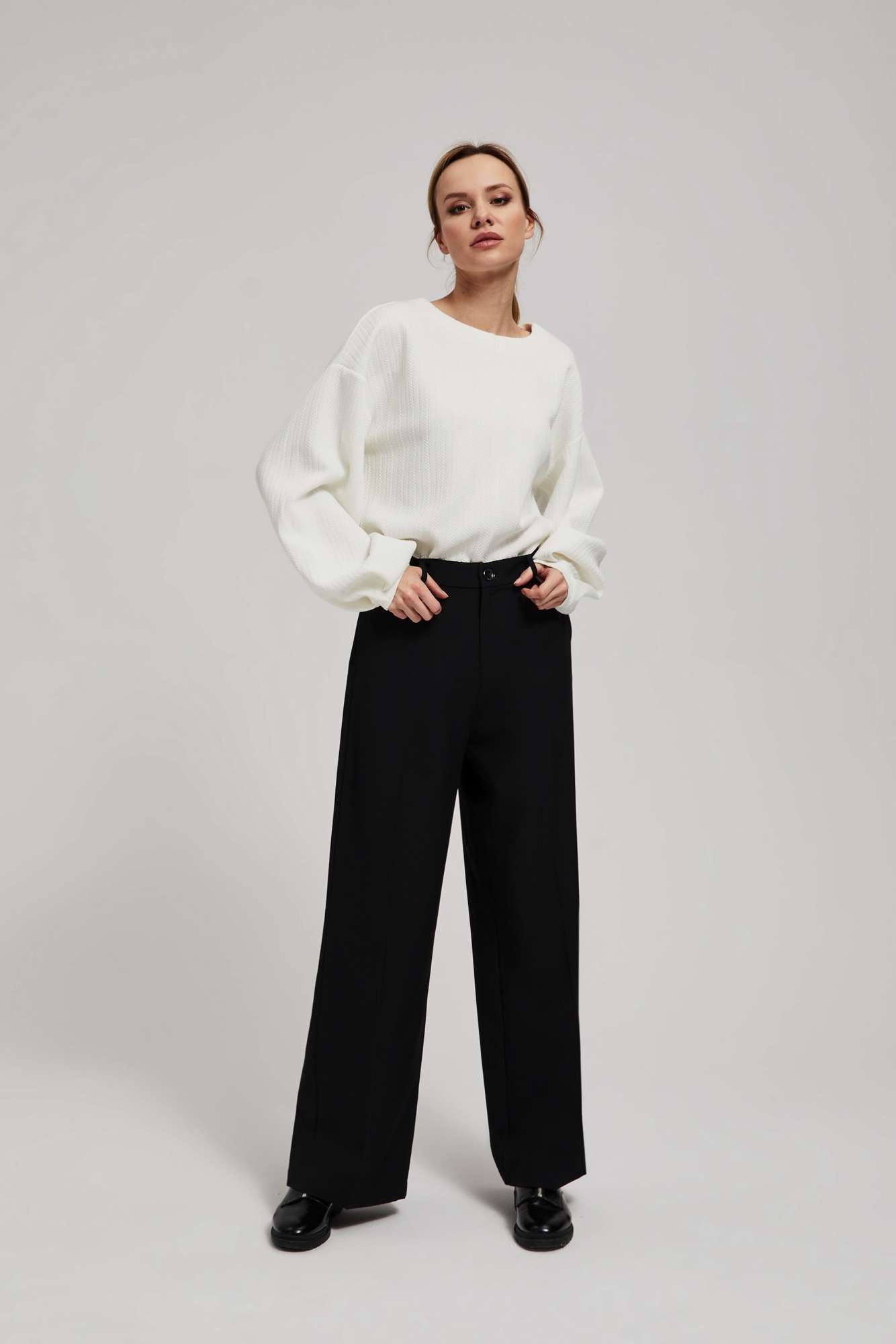 Marisse Black Wide-Leg Trousers With Pockets And Creases