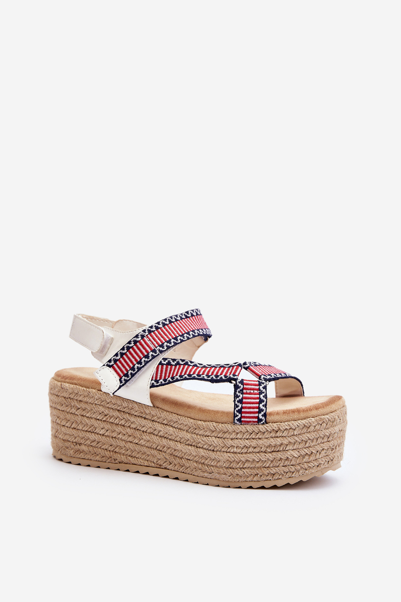 Women's sandals with a braided solid sole, white Luminea