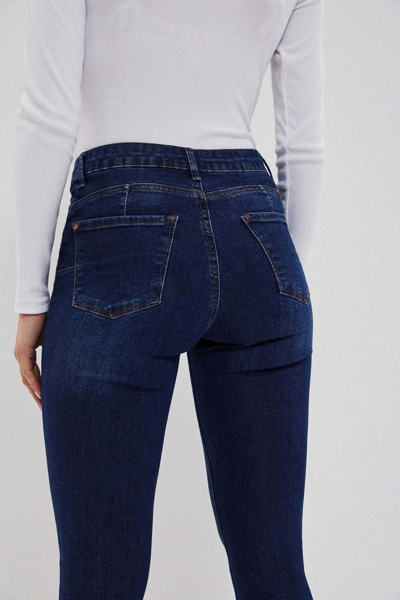 Push up jeans