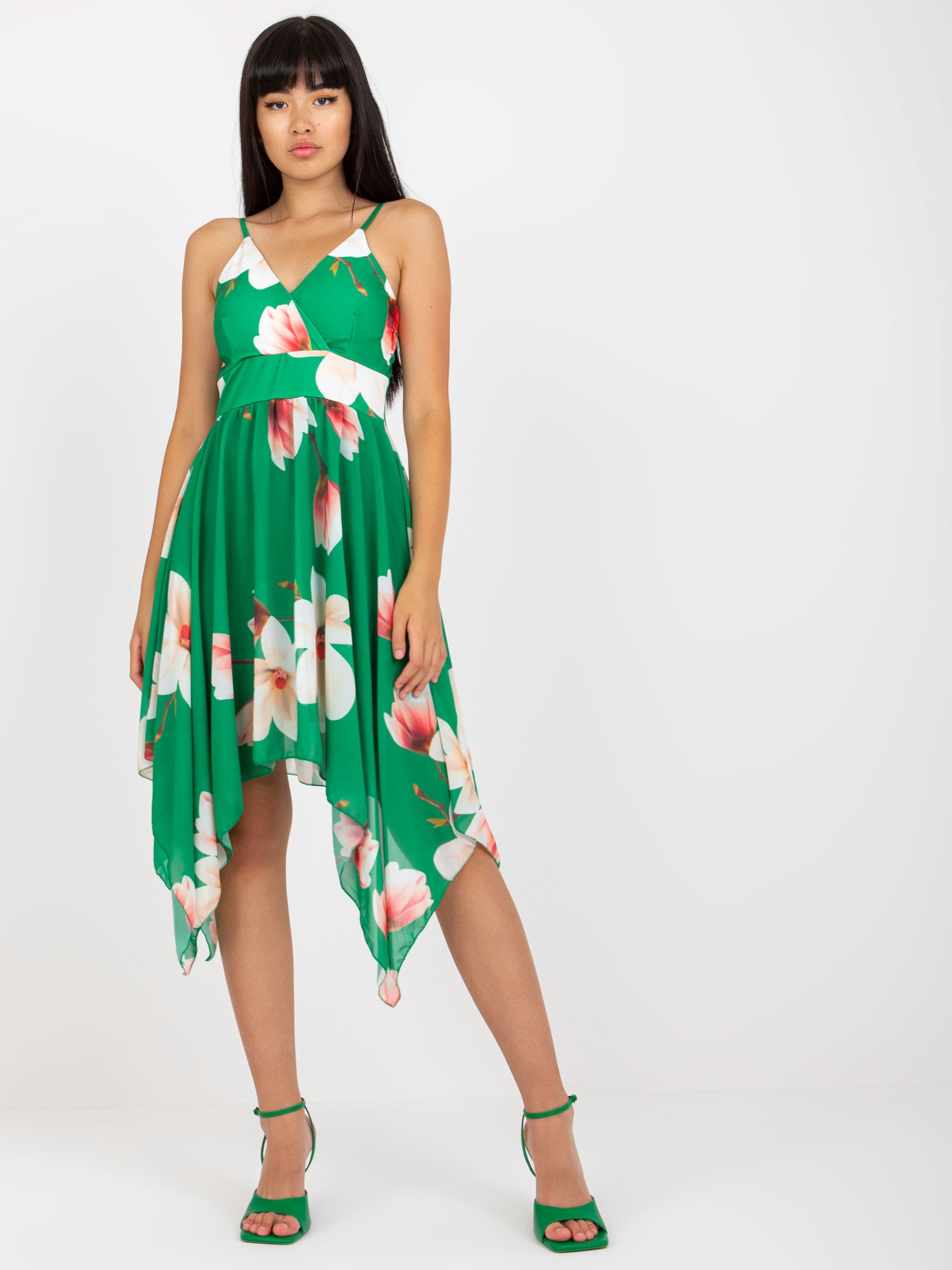 Levně Zelené zavinovací šaty s květinovými ramínky