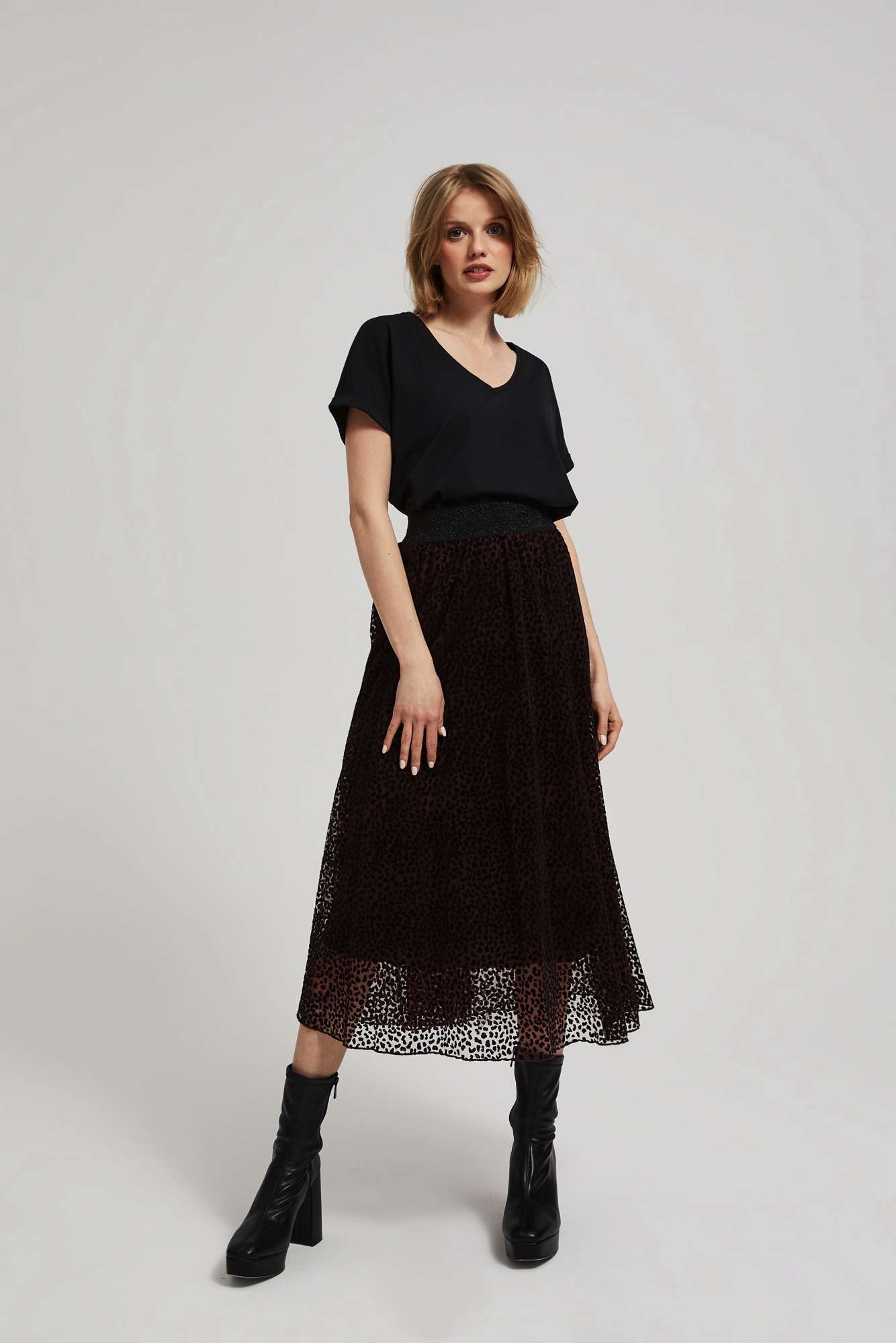 Flared midi skirt