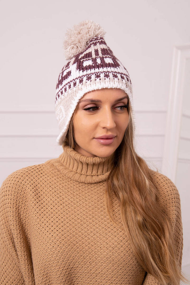 Cap with pompom Rosa K368 burgundy+white+beige