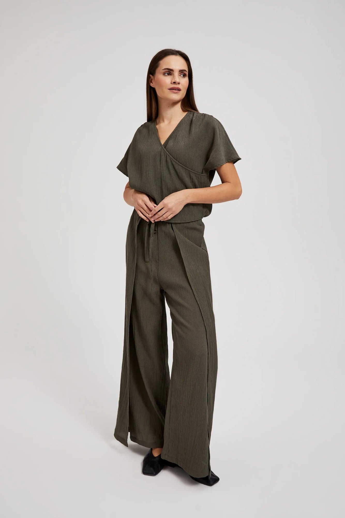 Women's neckline blouse MOODO - olive green