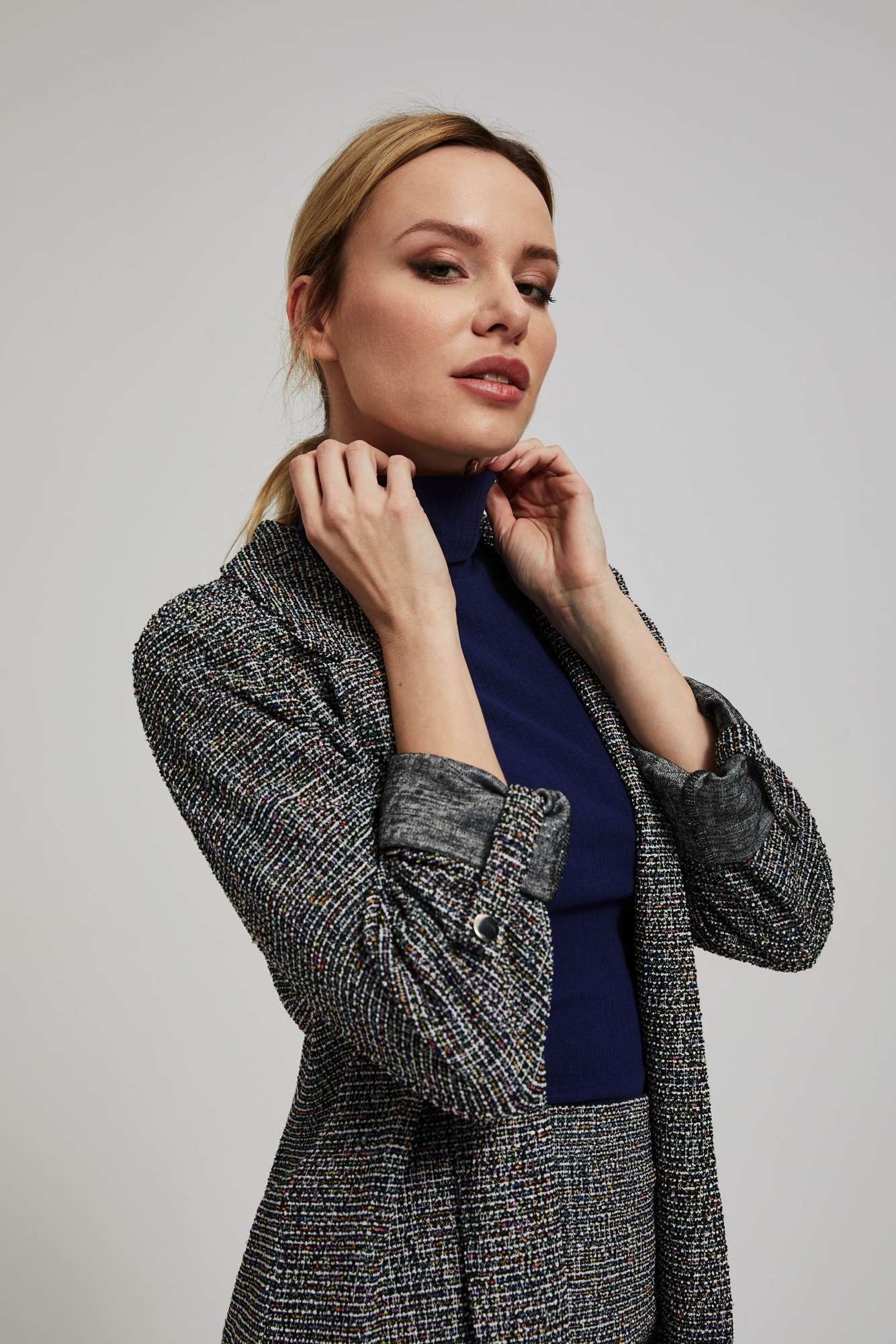 Jacket with rolled up sleeves