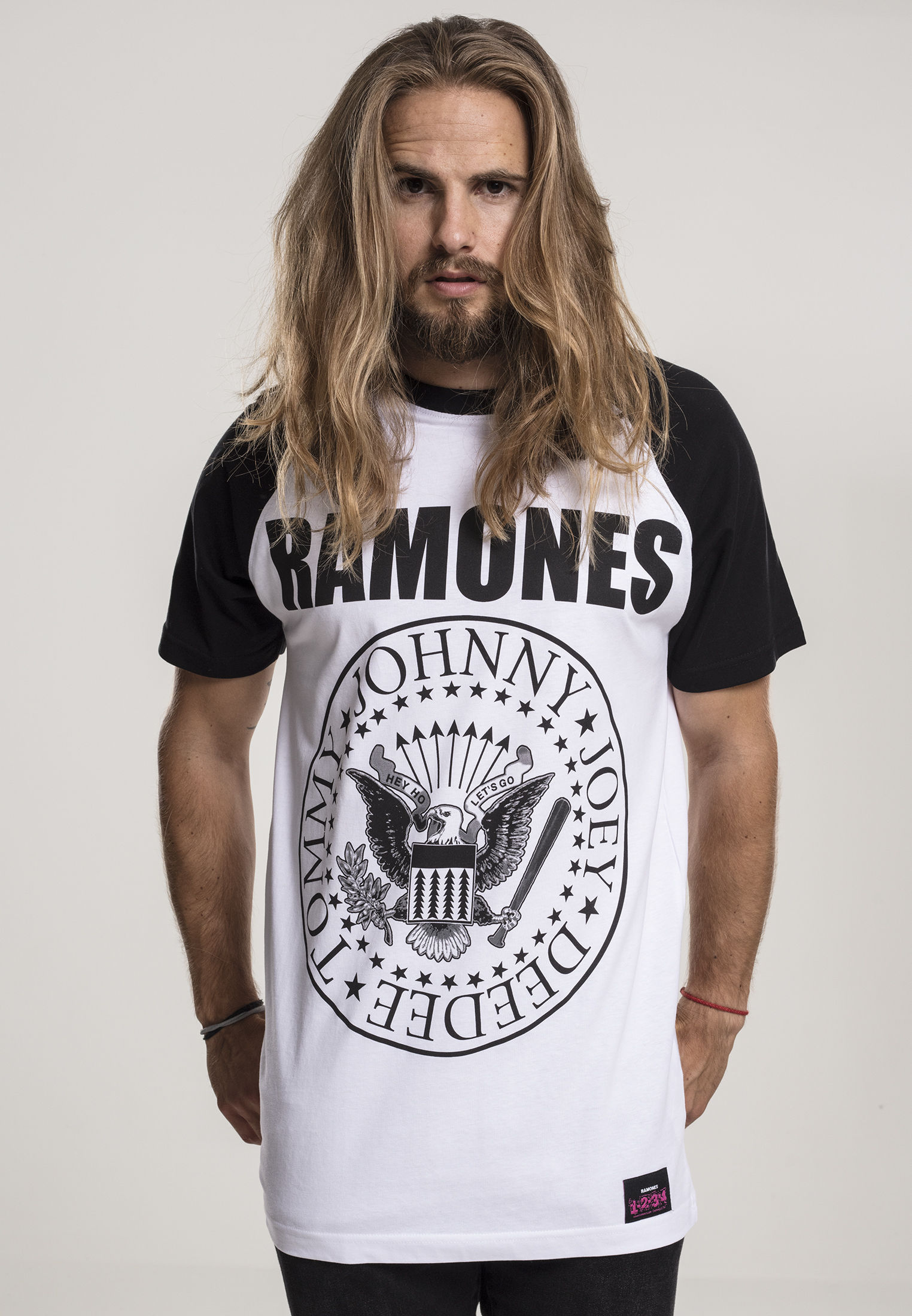 Ramones Circle Raglan Tee wht / BLK