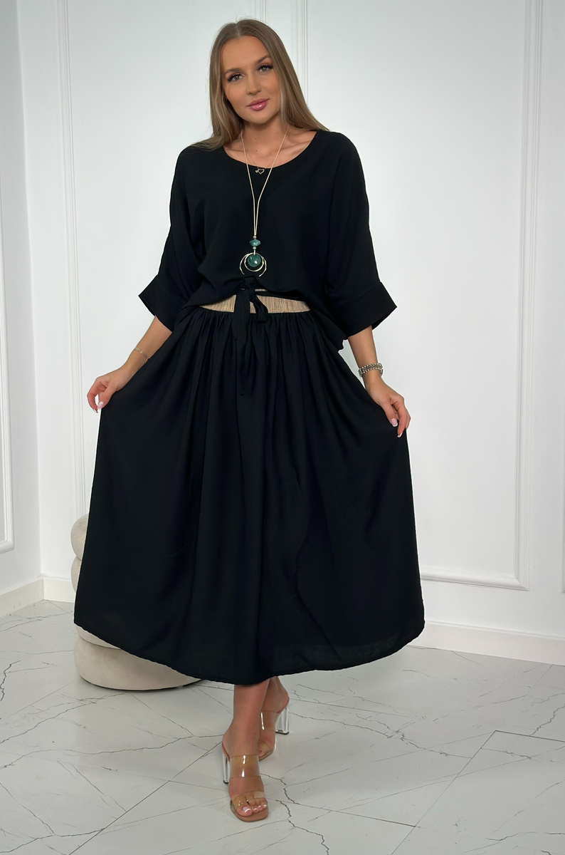 Set of blouse with skirt black color
