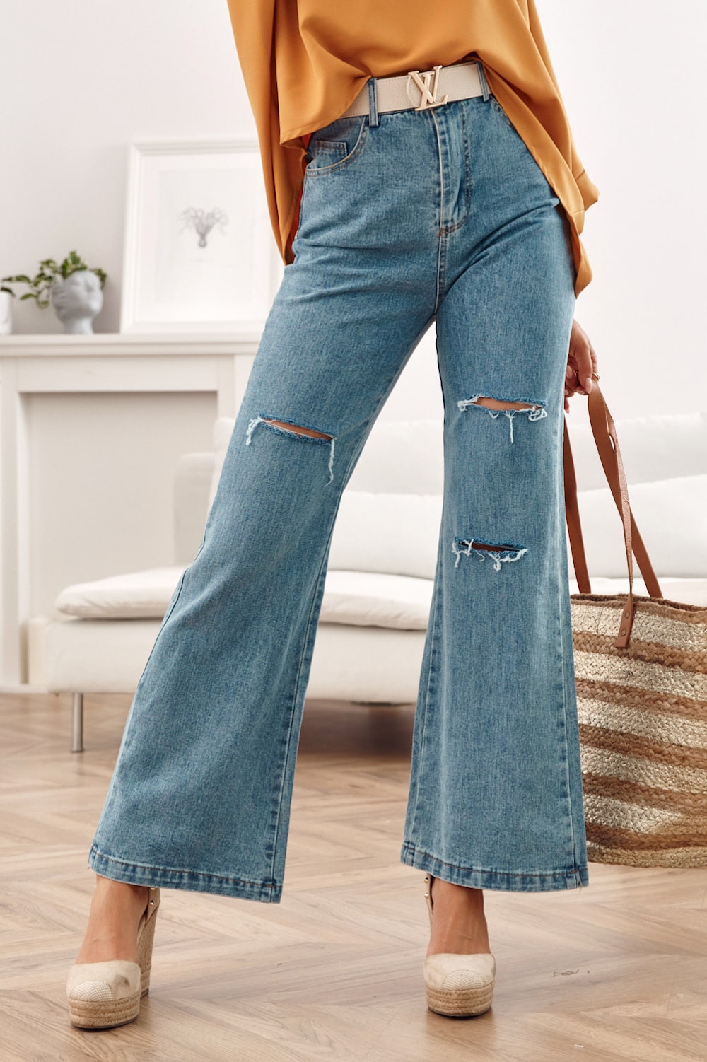 Wide denim trousers with high waist