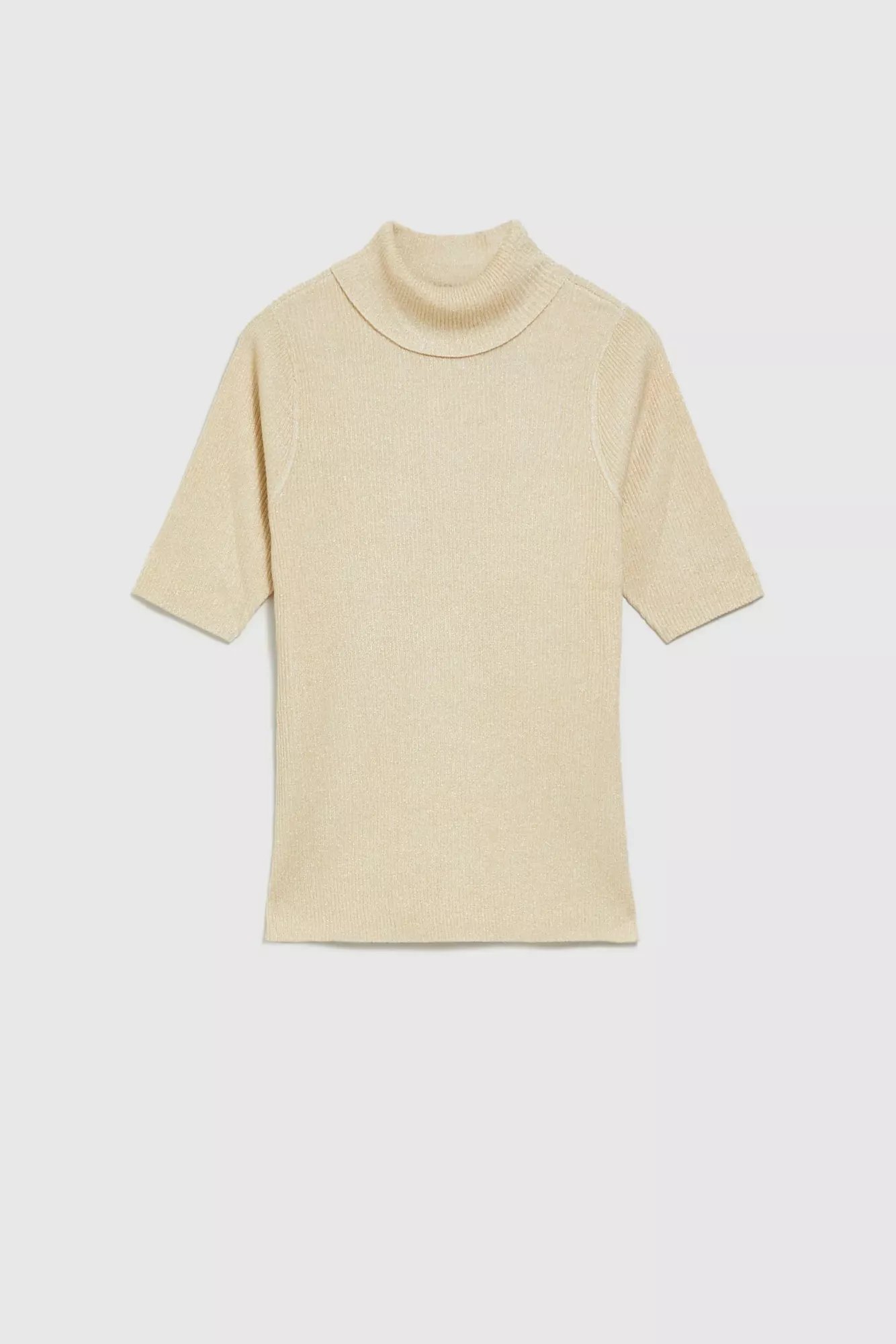 Turtleneck sweater decorated with metallic thread