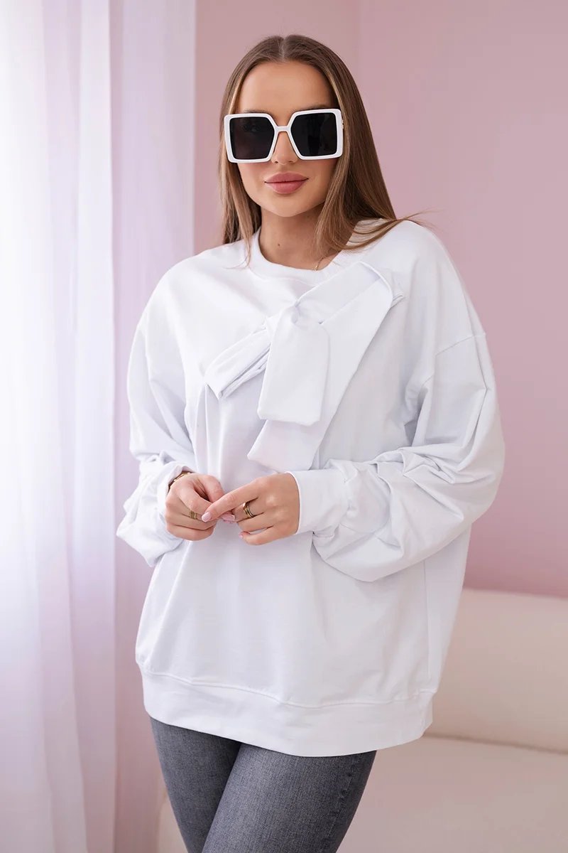 Cotton blouse with bow in white