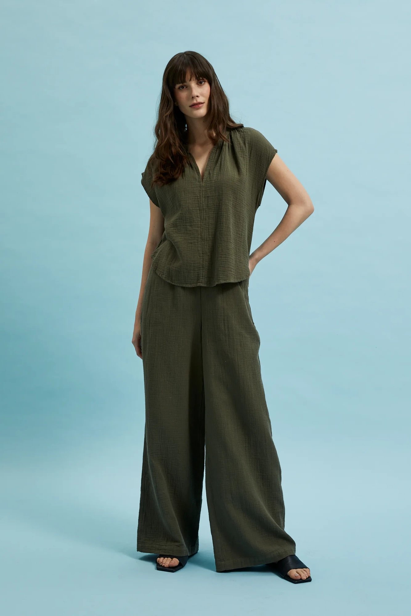 Women's summer trousers MOODO - khaki