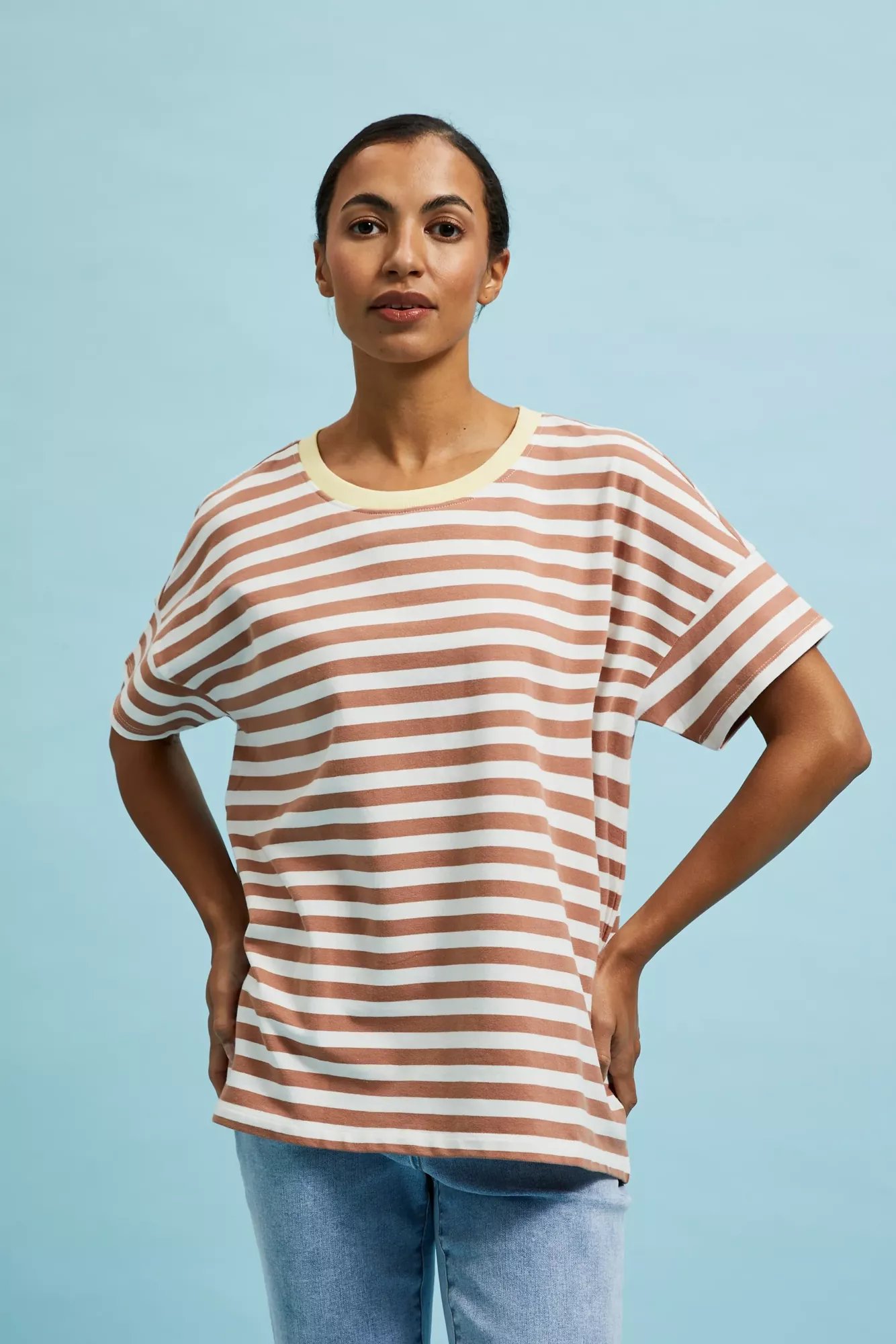 Women's striped T-shirt MOODO - brown