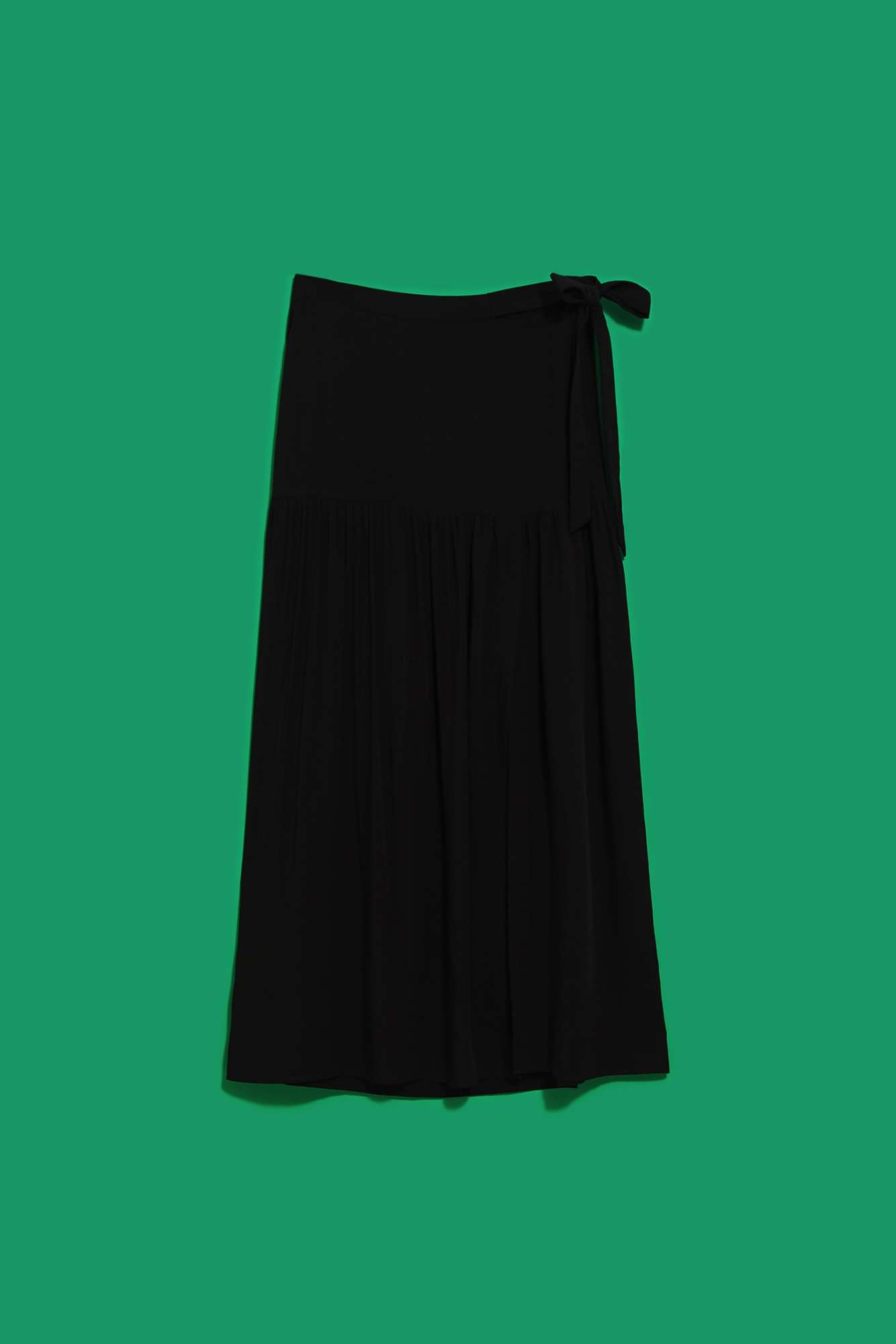 WOMEN'S SKIRT L-SC-4012 BLACK