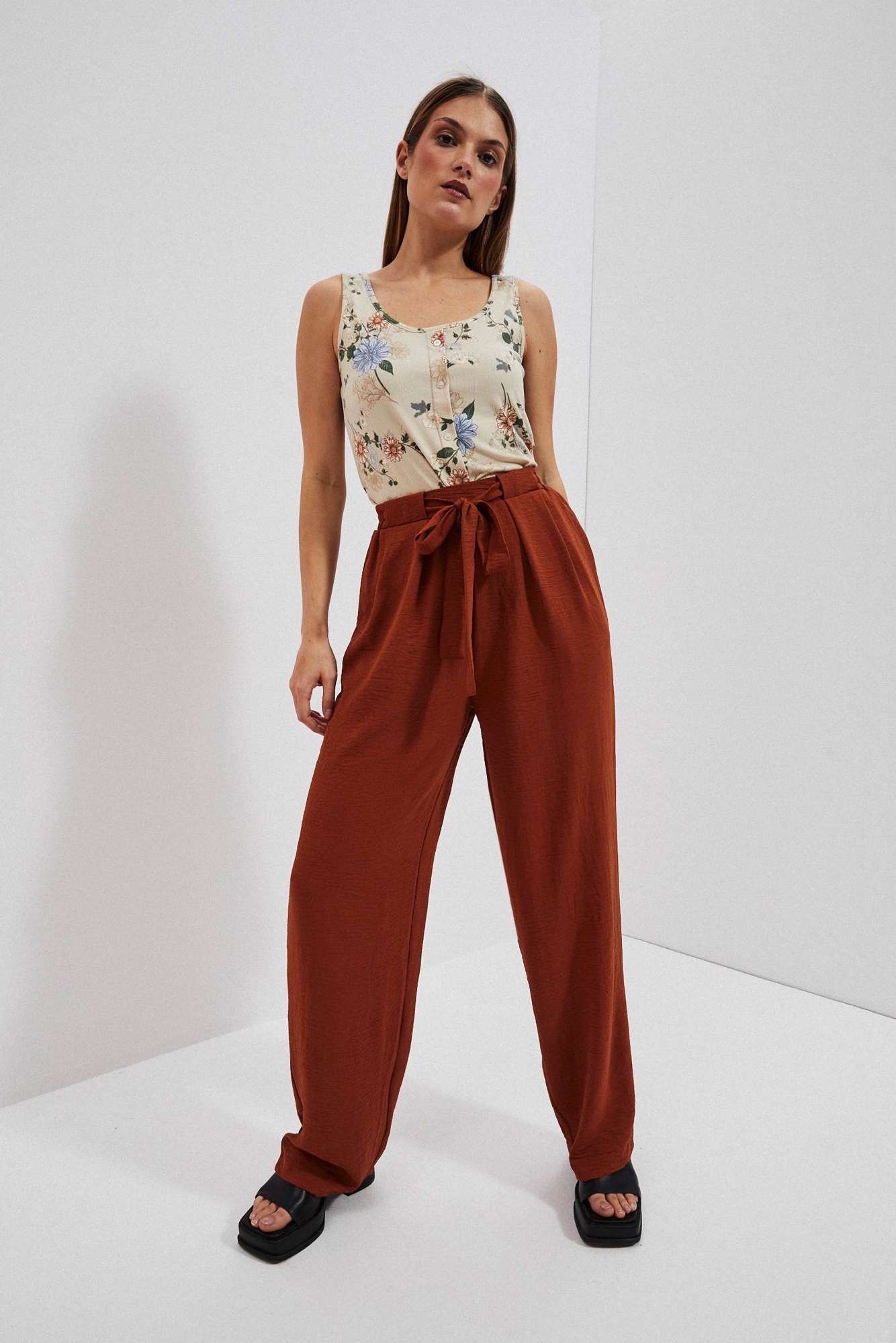 Marisse Women's Trousers L-Sp-4013 Brown