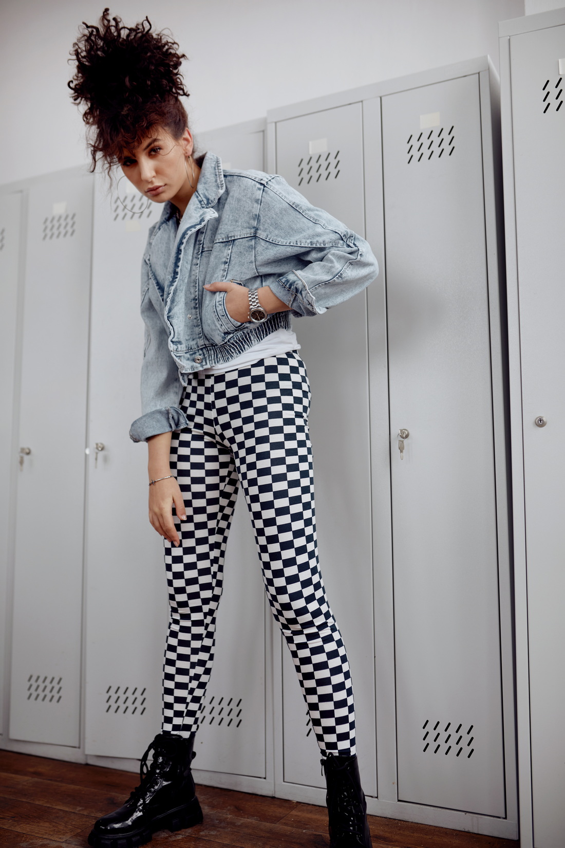 Women's dark blue checkerboard leggings