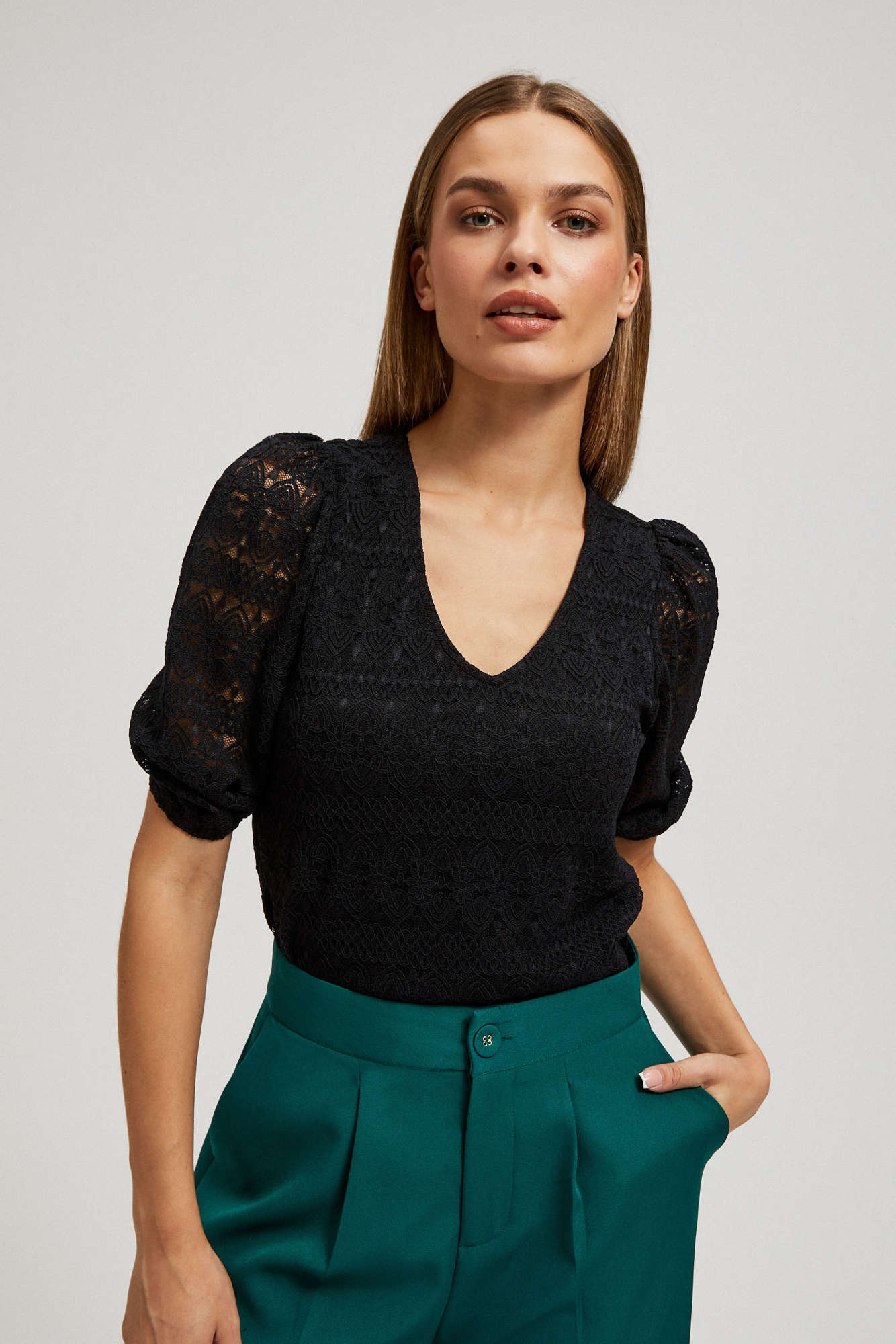 Lace blouse with puff sleeves