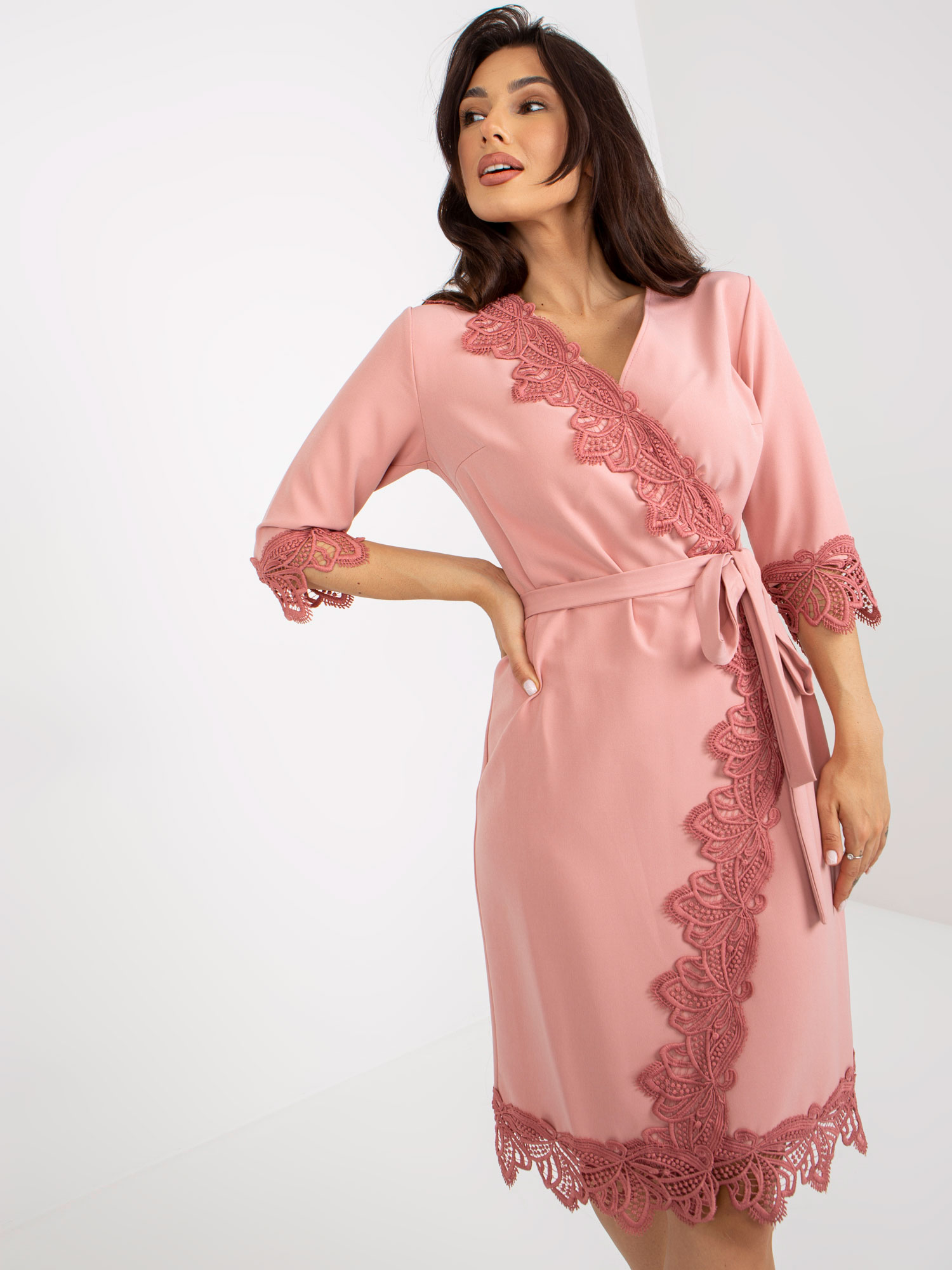 Dusty pink cocktail dress with pleats and 3/4 sleeves