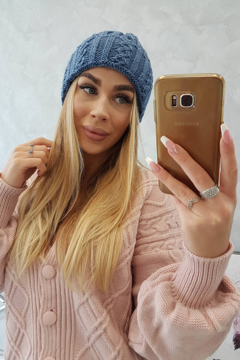 Cap with rolled-up jeans Marzena K206