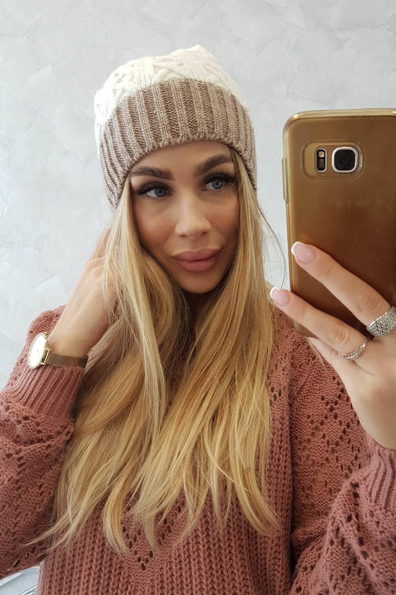 Beanie with fleece Bibiana K264 dark beige + ecru
