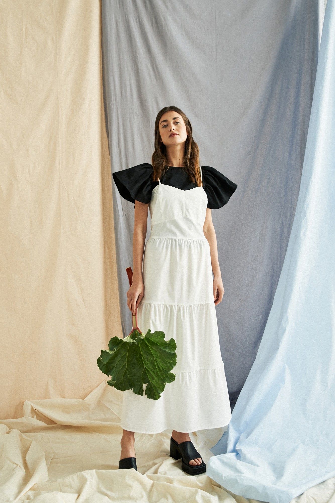 Dámske šaty Moodo White