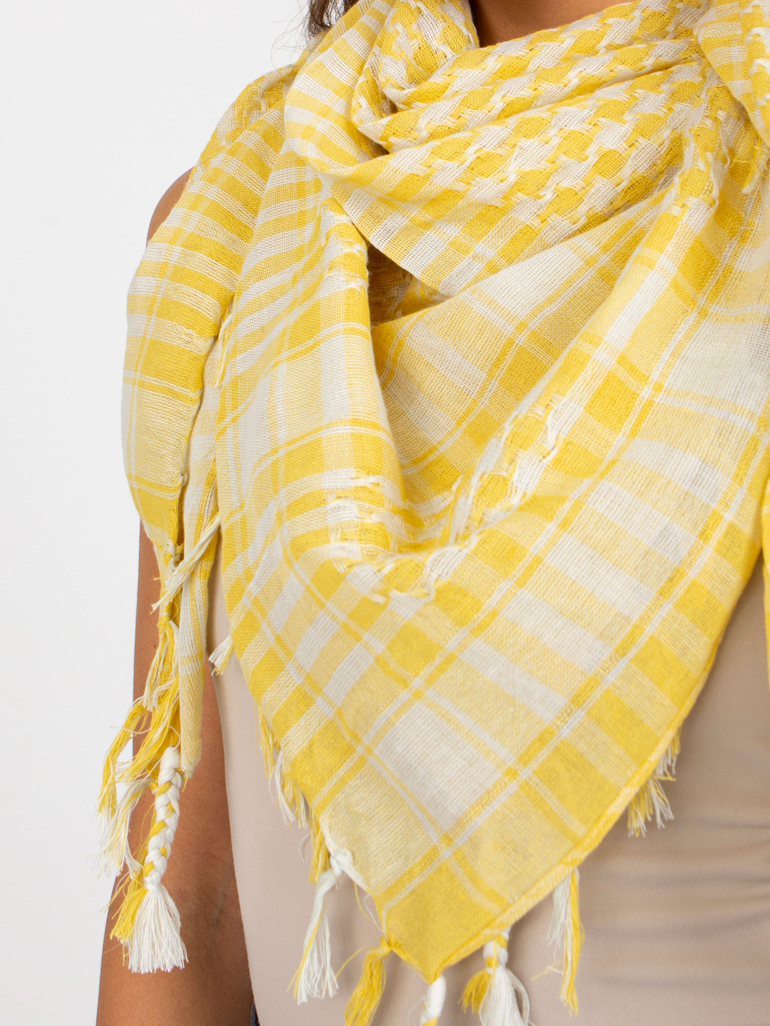Scarf-AT-CH-ARAFAT.37-light yellow