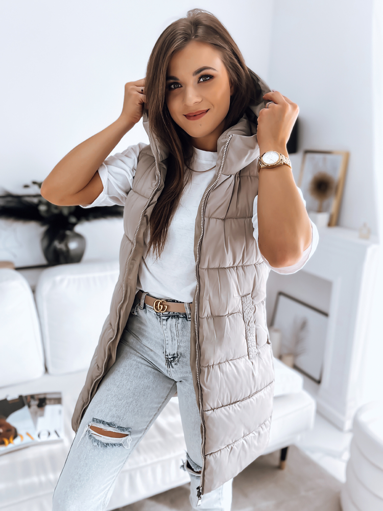 Vesta dama, DStreet Brita