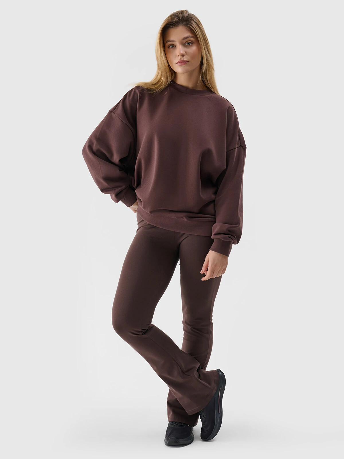 Women's Oversize Sweatshirt without Closure and Hood 4F - Brown