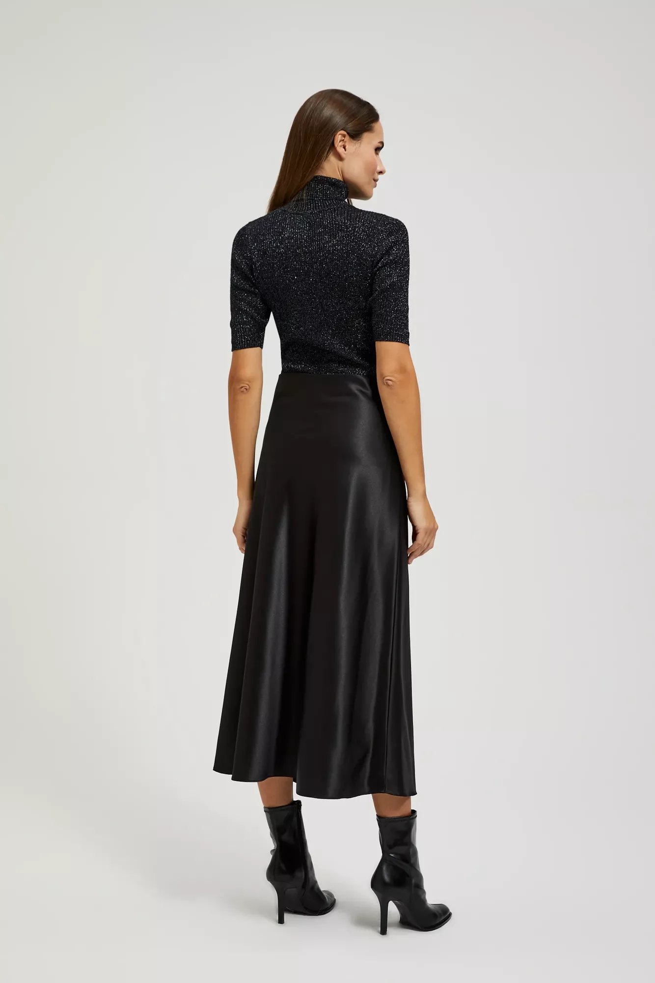 Midi skirts
