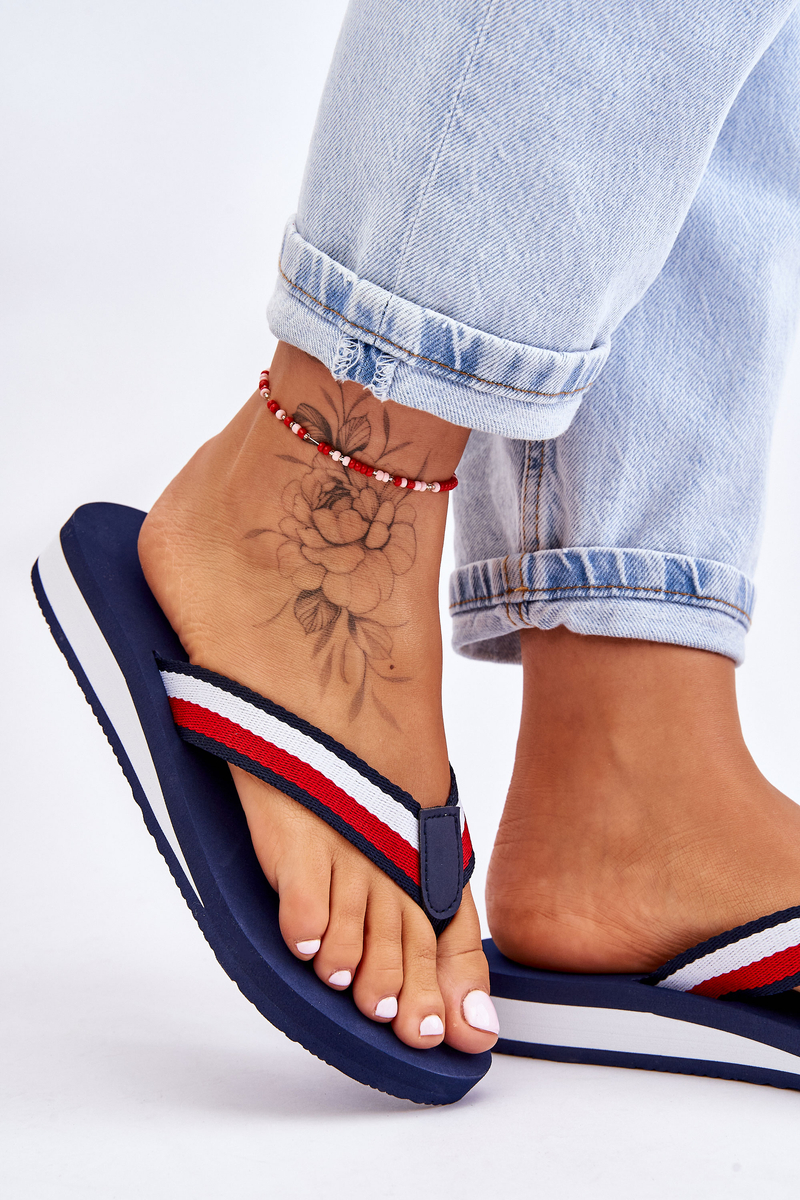 Slapi dama, BIG STAR SHOES