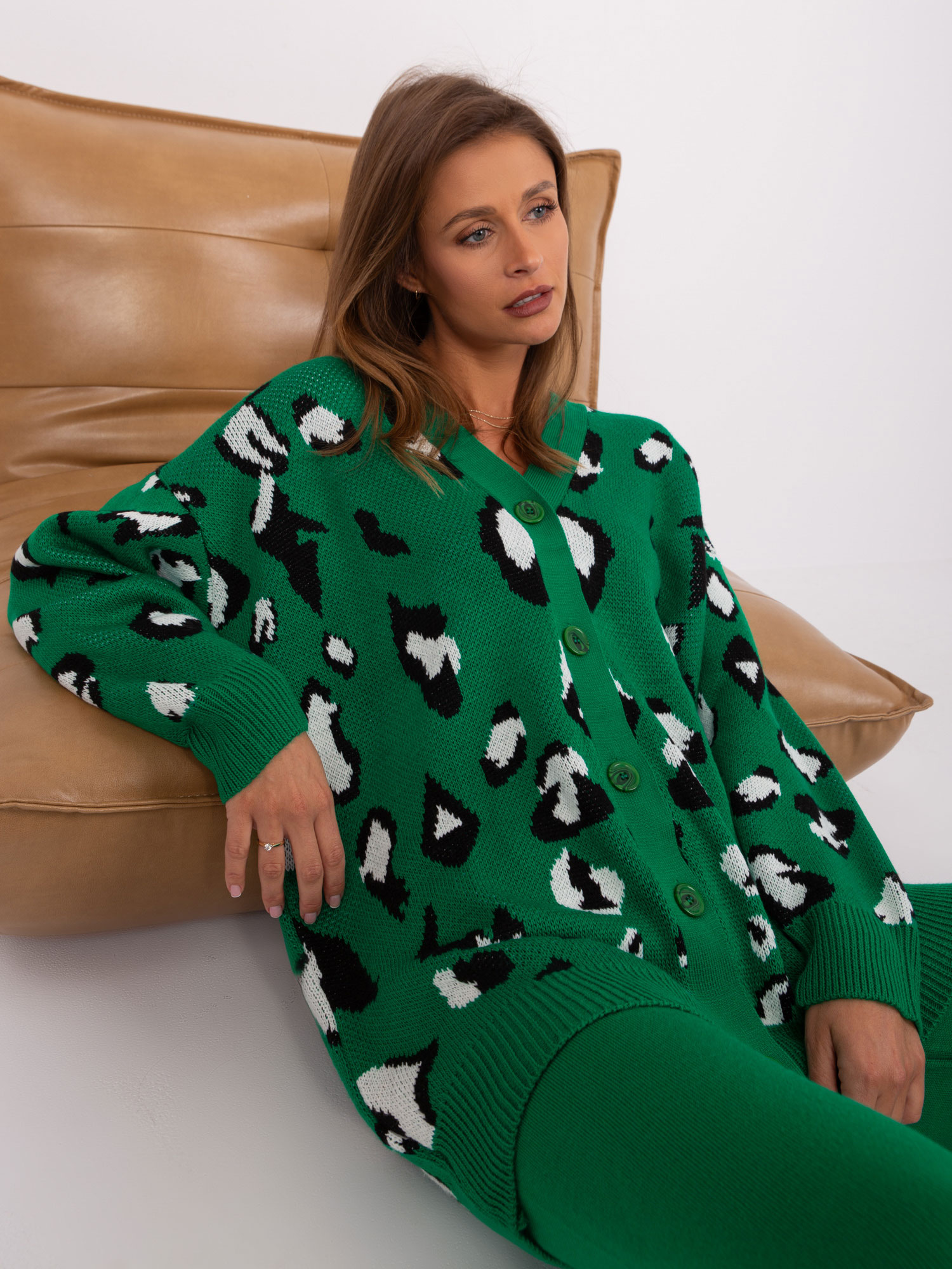 Green loose cardigan with animal print