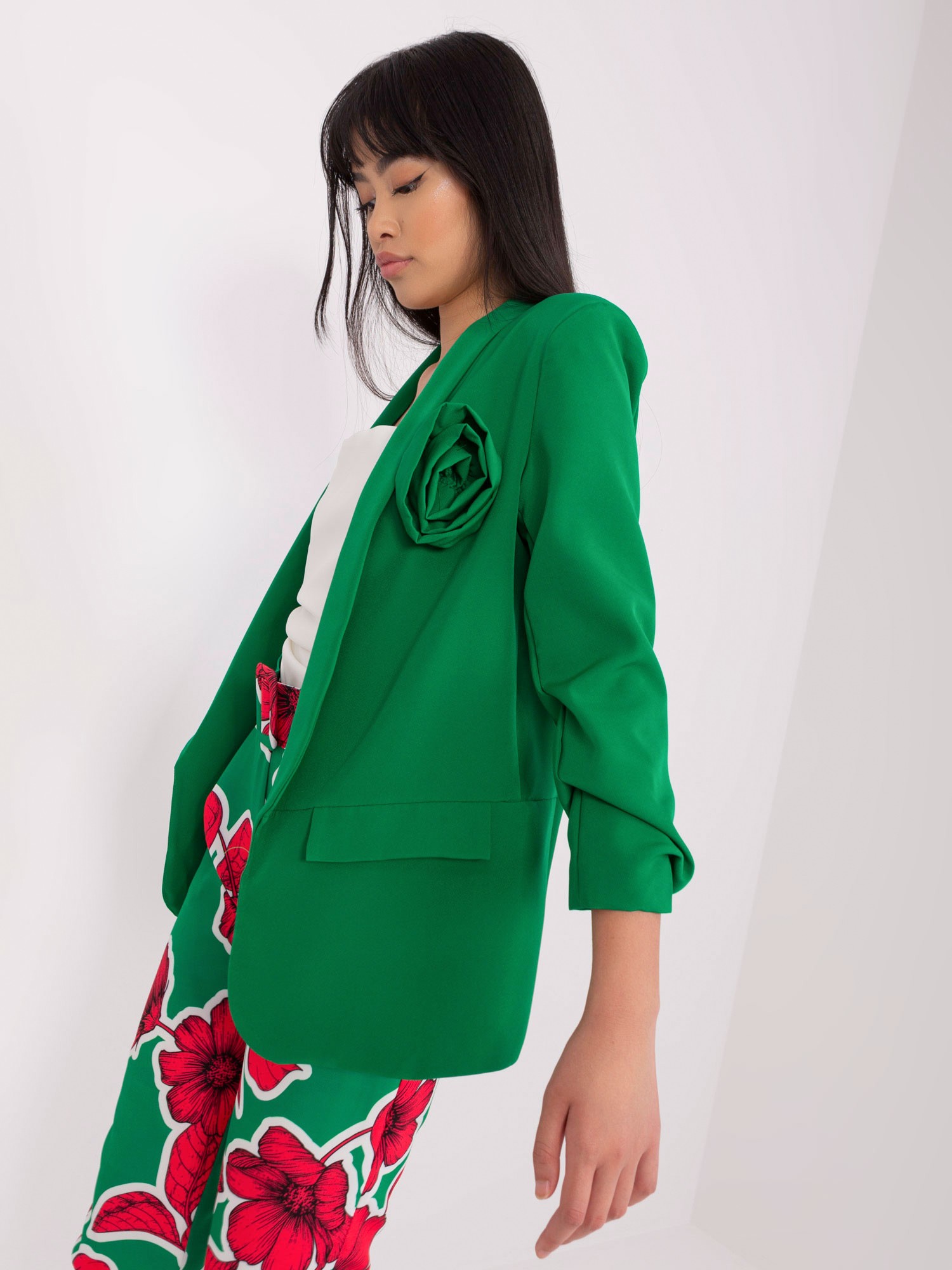 Green elegant jacket with flower
