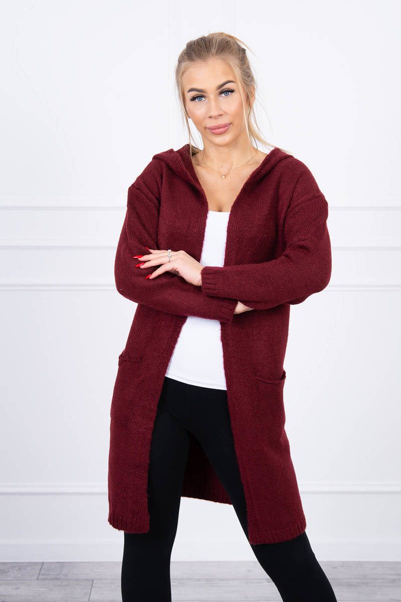 Ordinary sweater with a hood and pockets of burgundy color
