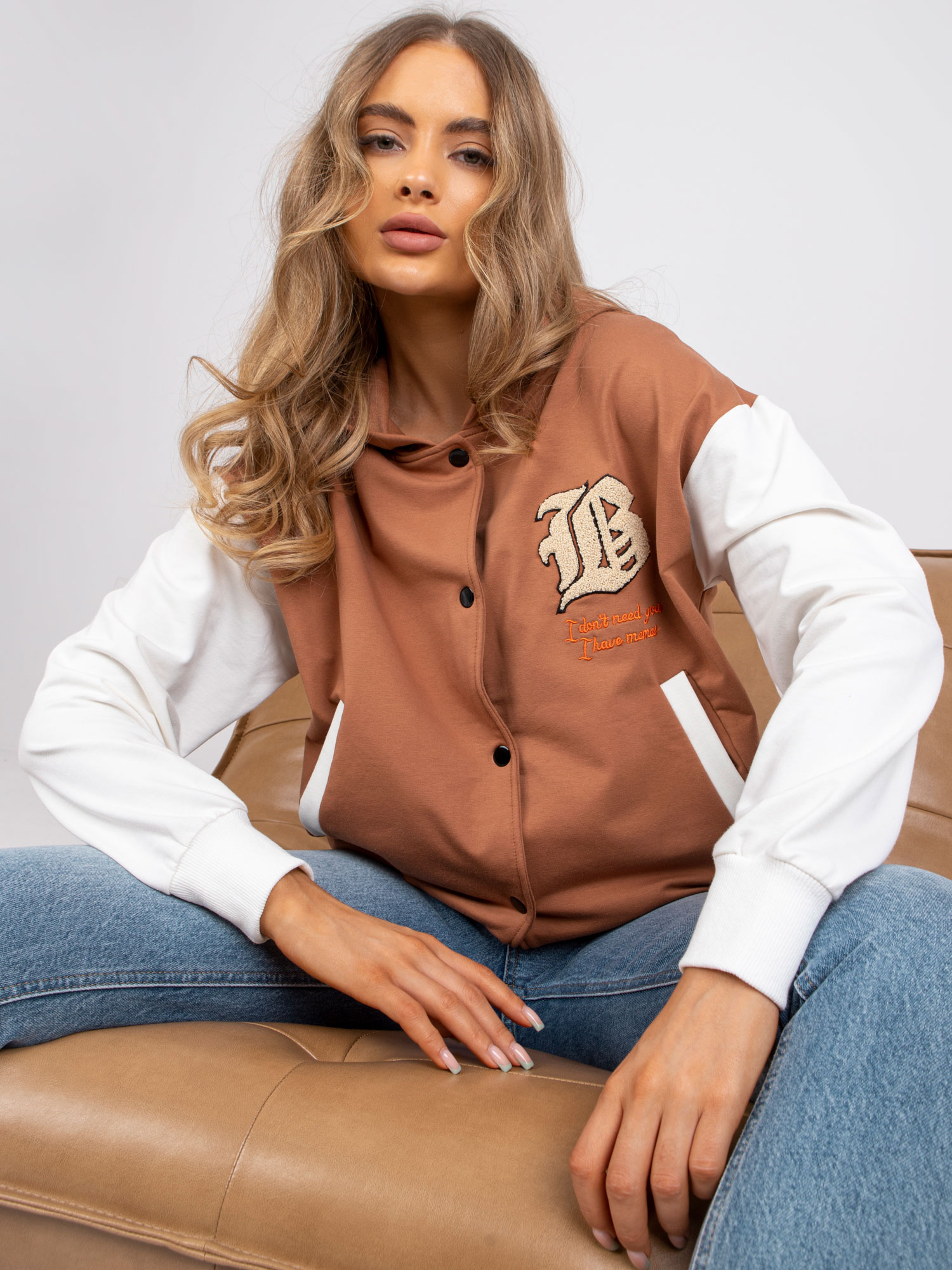 Sweatshirt-FA-BL-7471.37X-light Brown