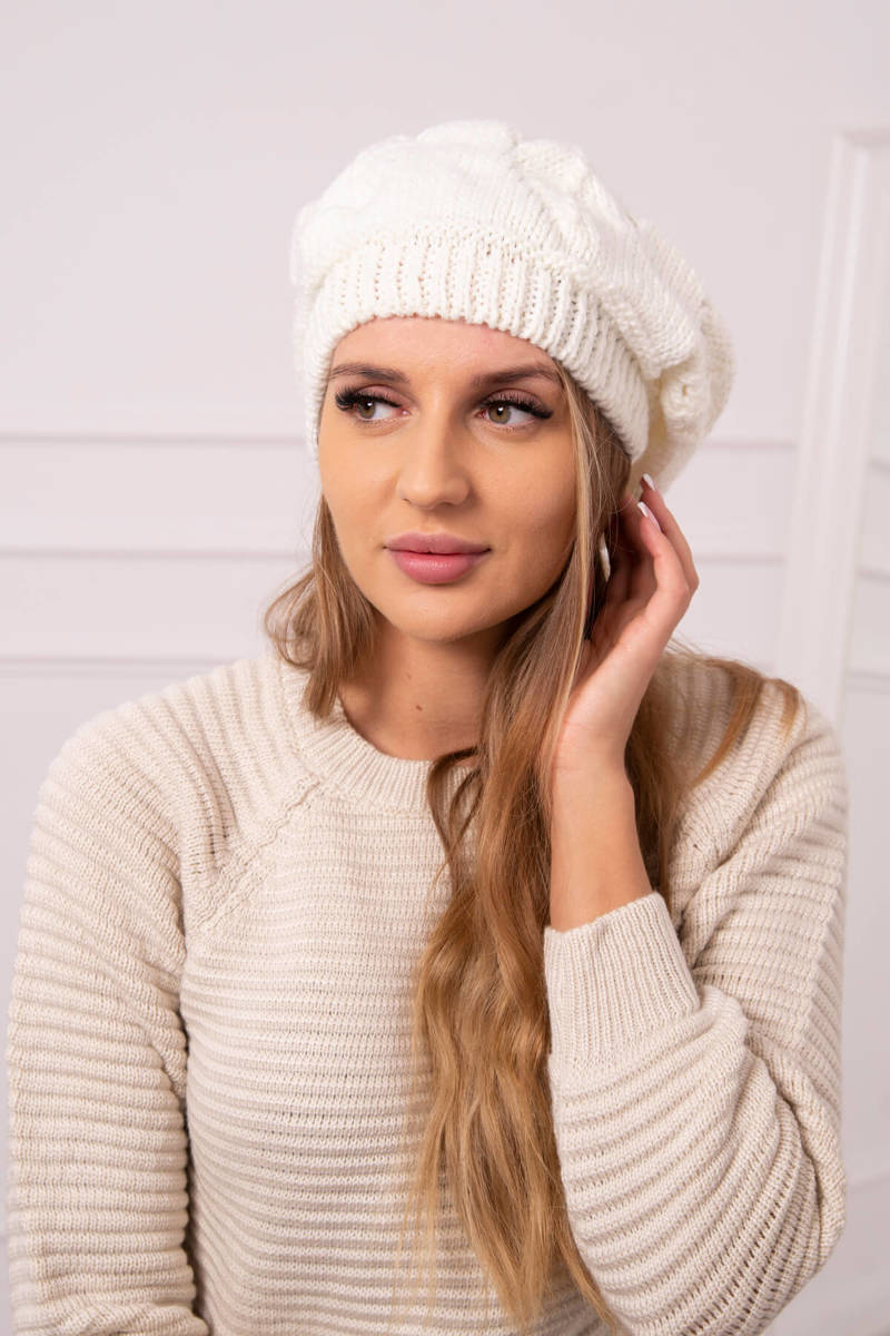 Ladies beanie Sofia K369 ecru