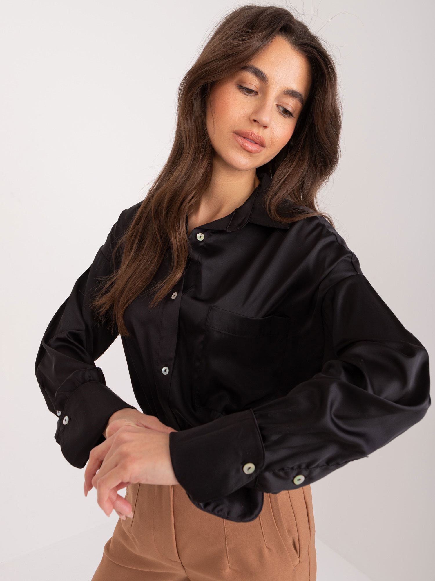 Black loose classic shirt with button fastening