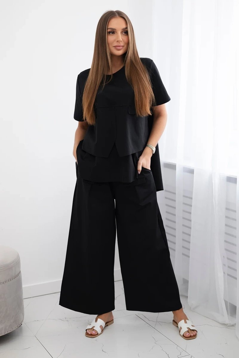 Set of new punto blouse + black trousers