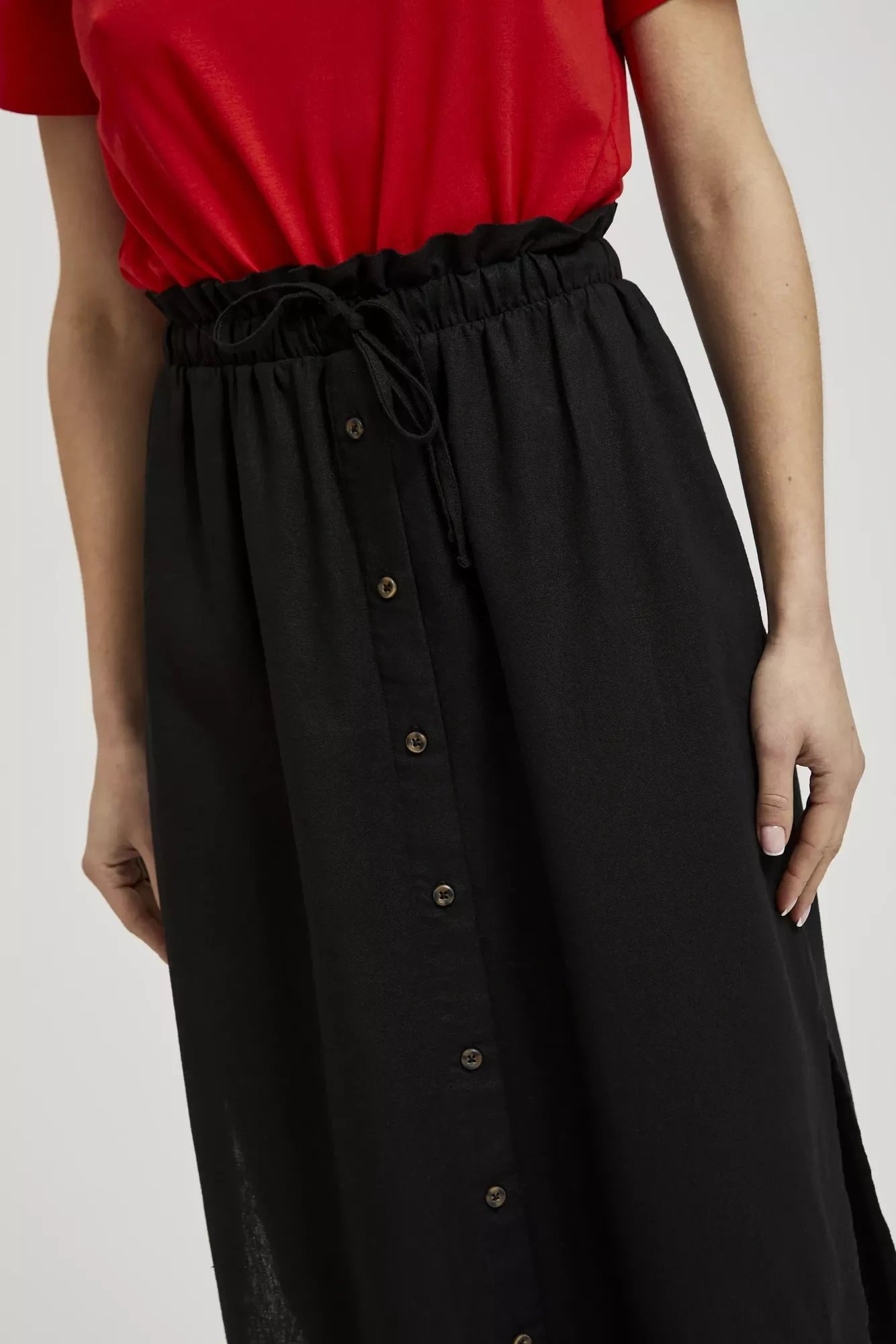 Women&#039;s skirt MOODO - black