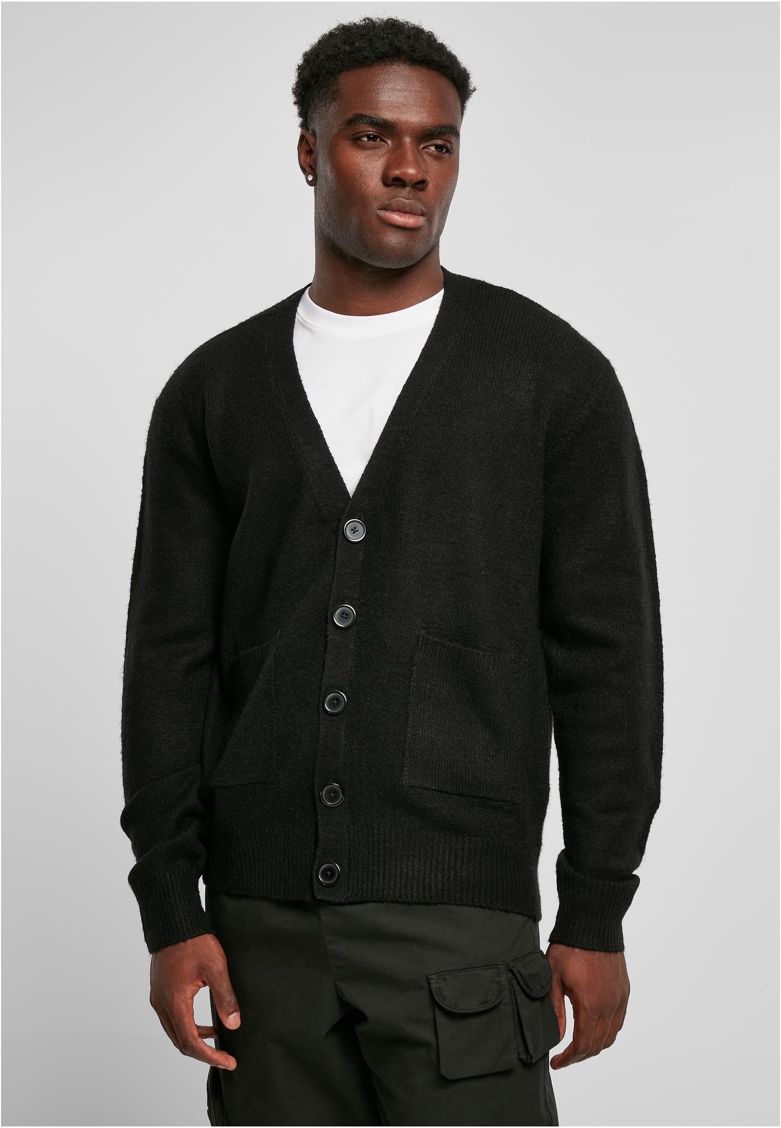 Massive Cardigan Black