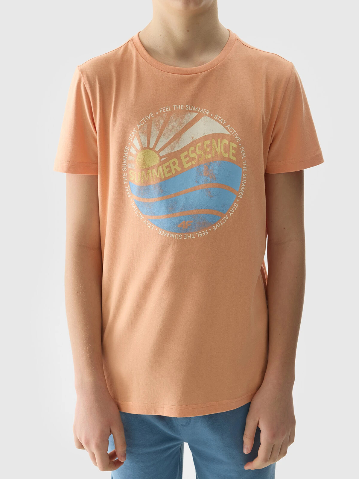 Boys' T-shirt in a regular fit with a 4F print - coral
