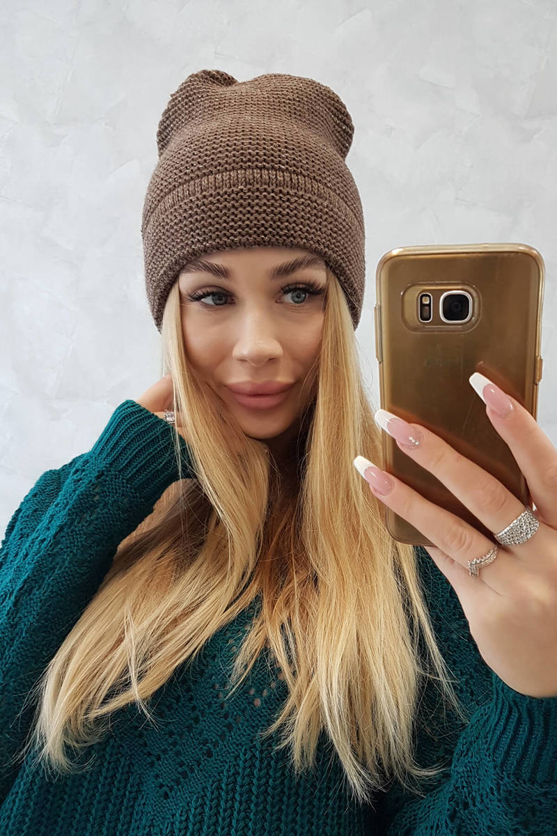 Cap with mohair K223 mocca
