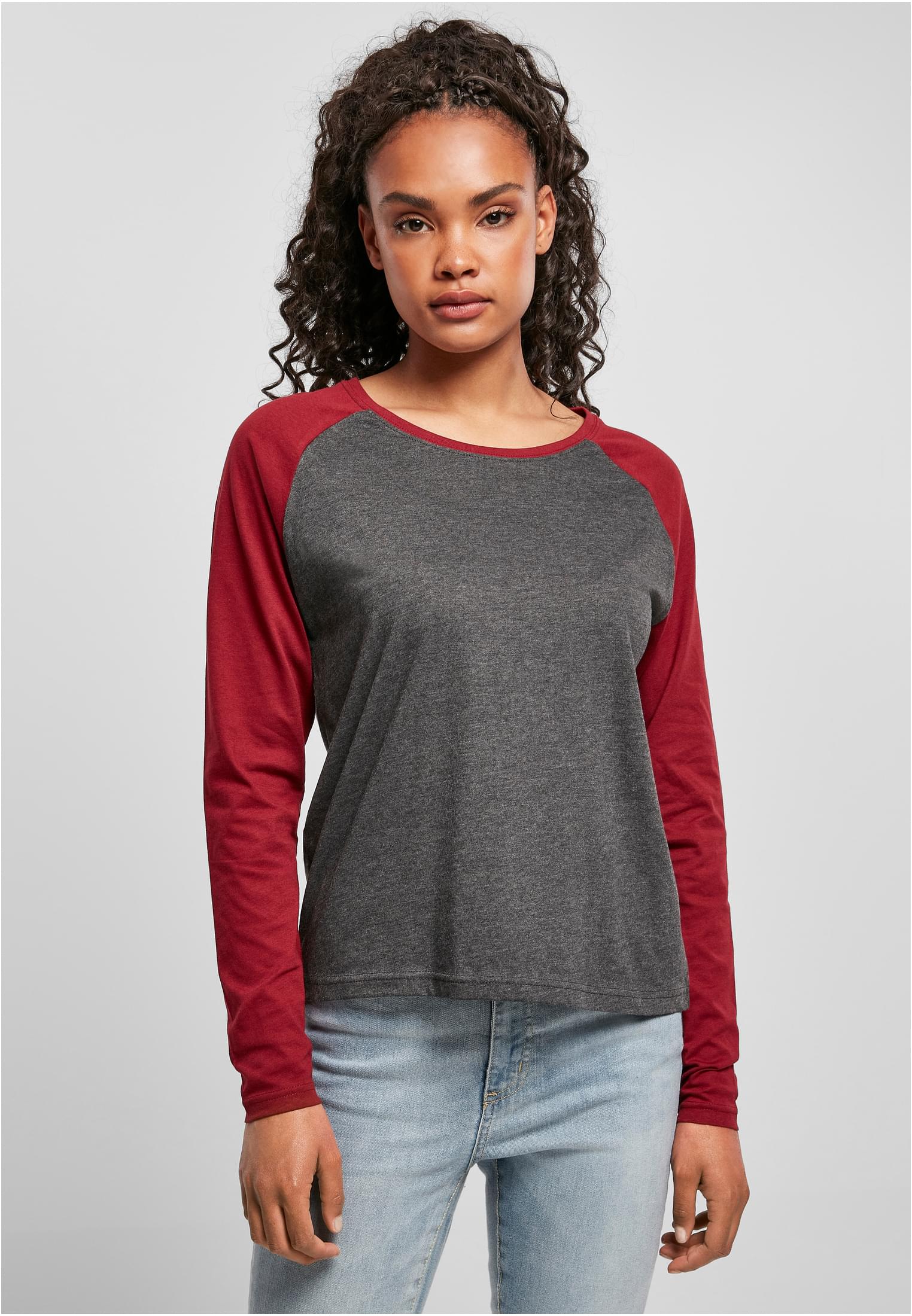 Women's Contrasting Long-sleeved Raglan Charcoal/burgundy