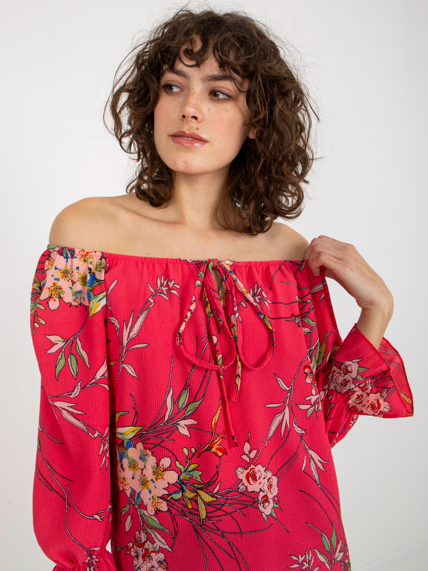 Lady's blouse with flowers - coral