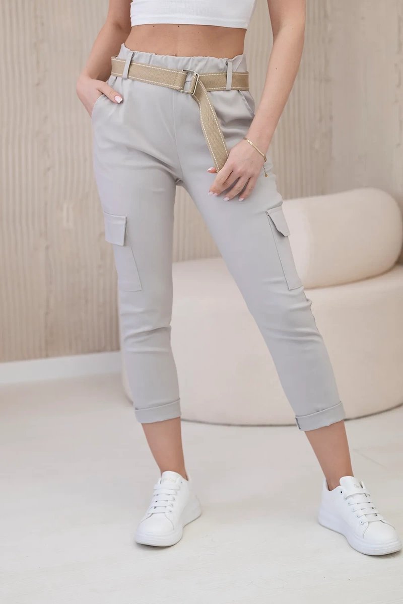 Cargo trousers with belt beige