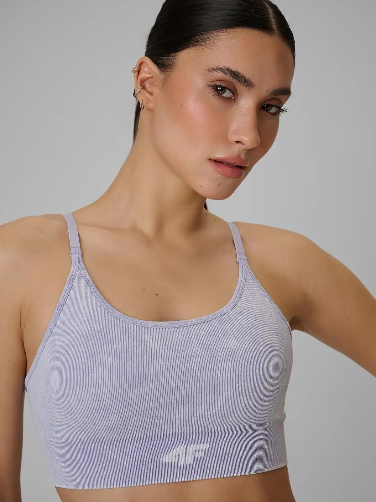 Dámská sportovní podprsenka 4F