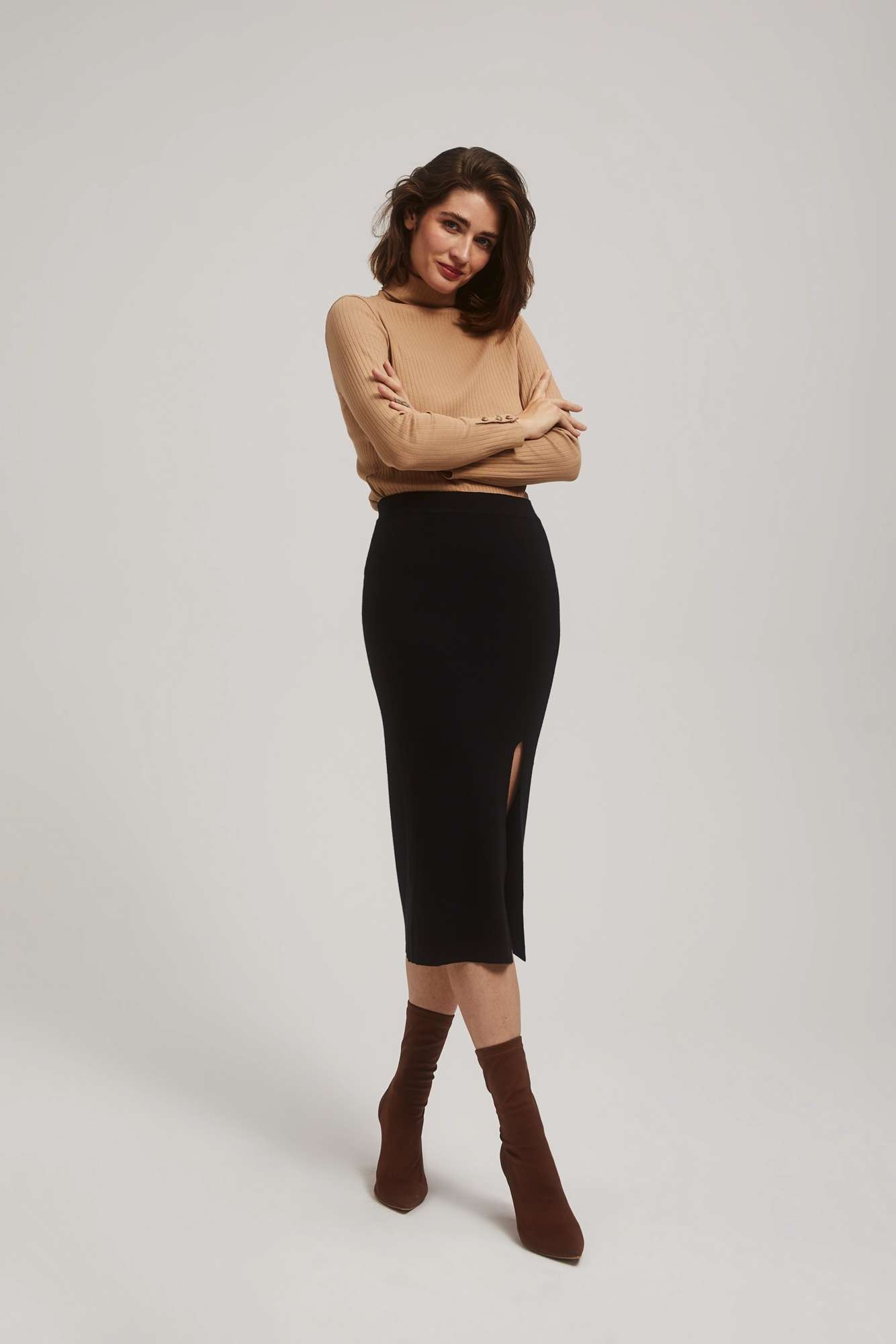 Pencil skirt with slit