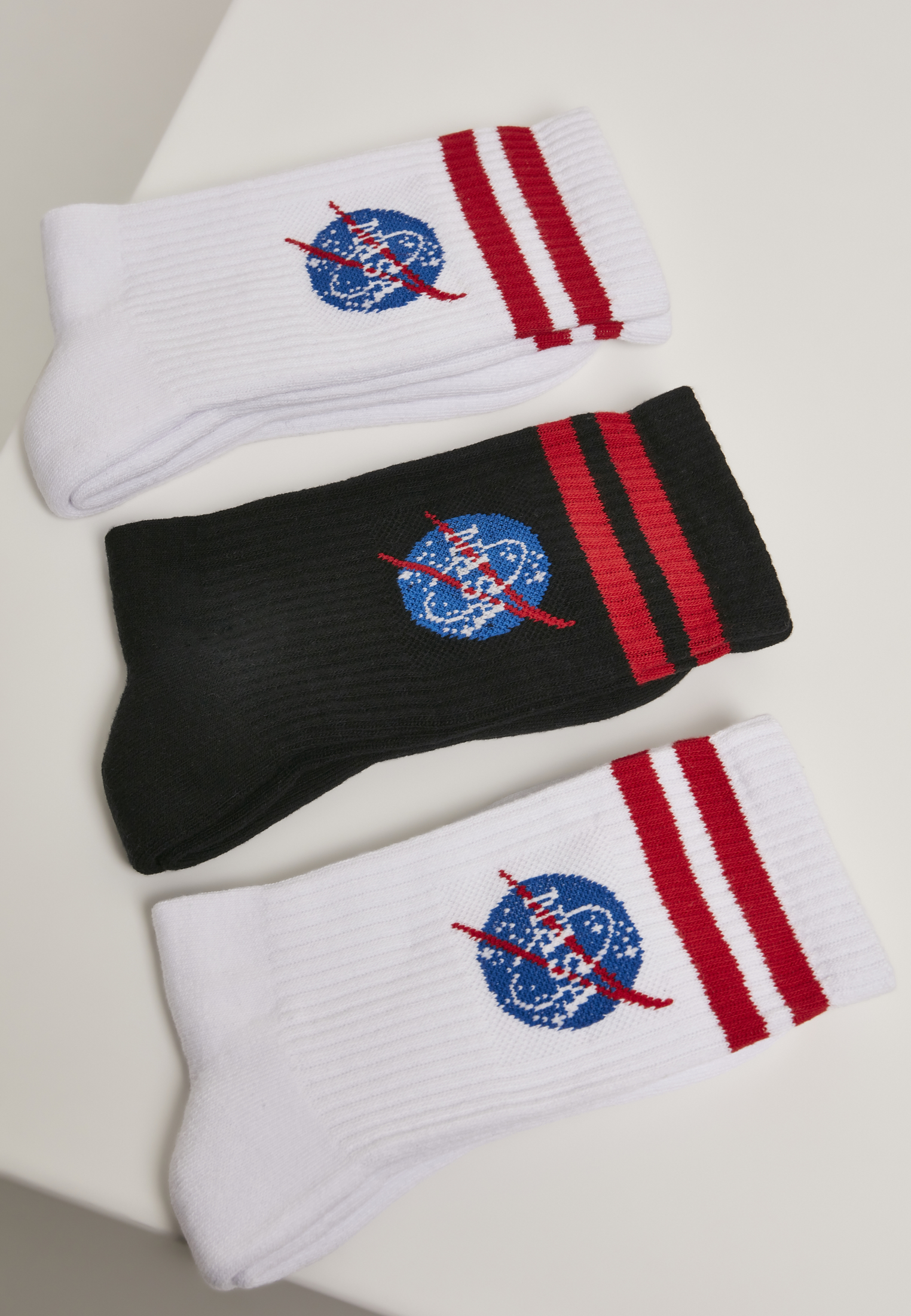 Levně Ponožky NASA Insignia 3-Pack bílá/černá/bílá