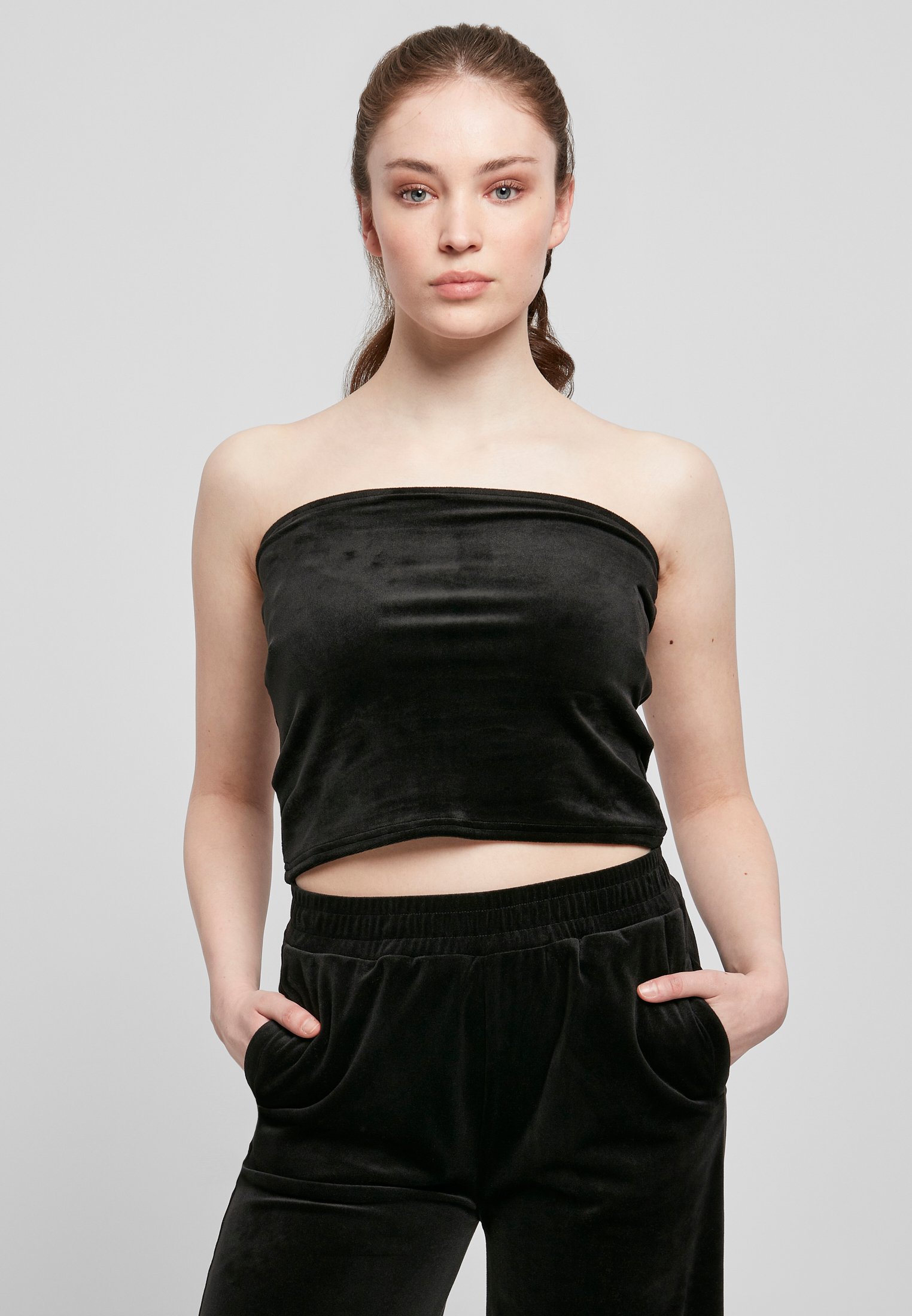 Women's Short Velvet Top Black