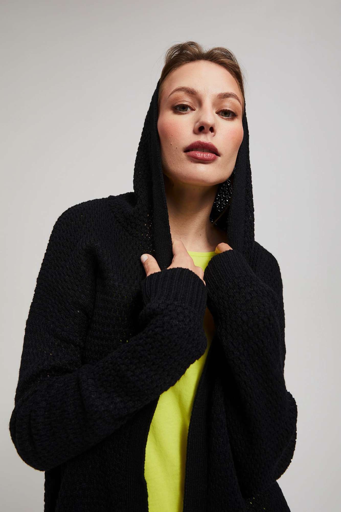 Long cardigan with pockets