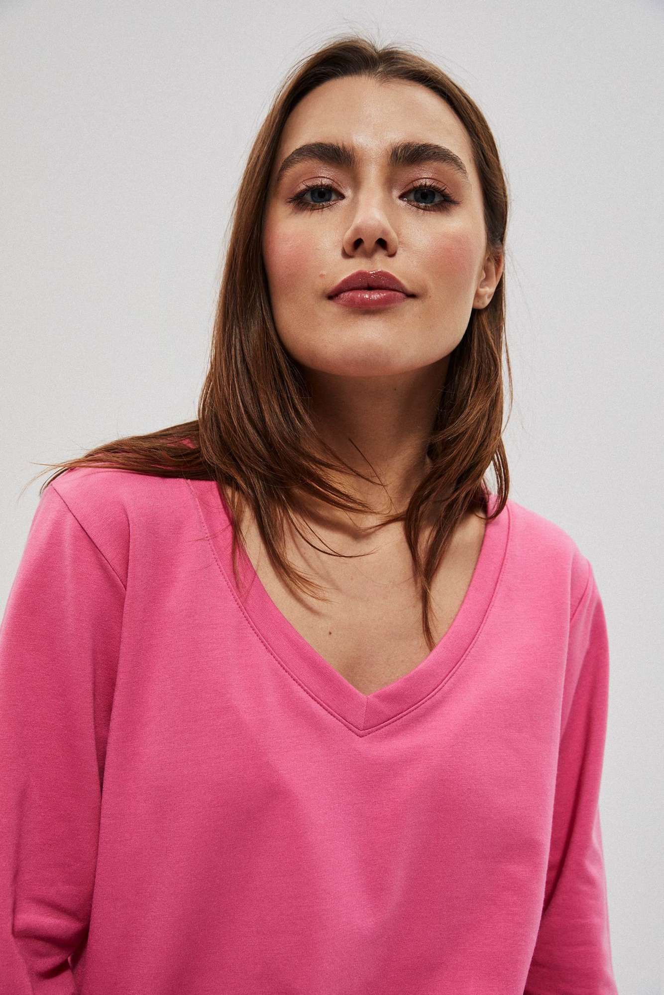 V-neck Sweatshirt - Pink