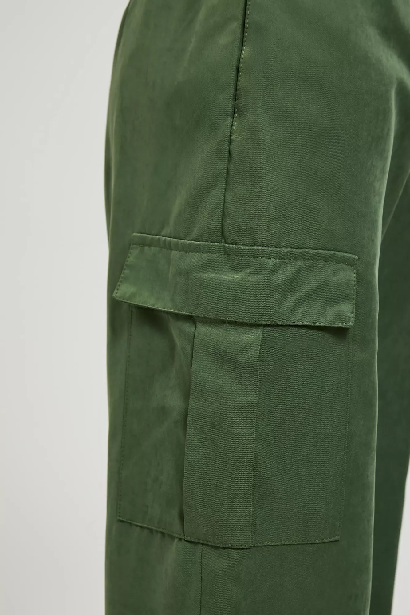 Women's khaki pants
