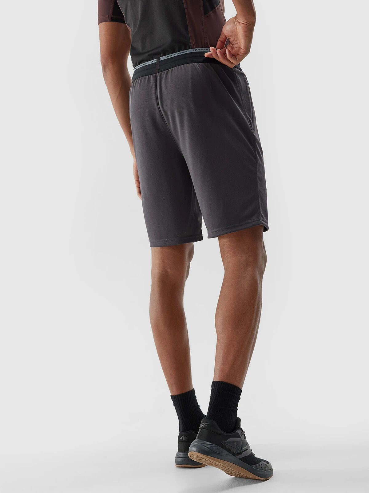 Men&#039;s quick-drying sports shorts 4F - anthracite